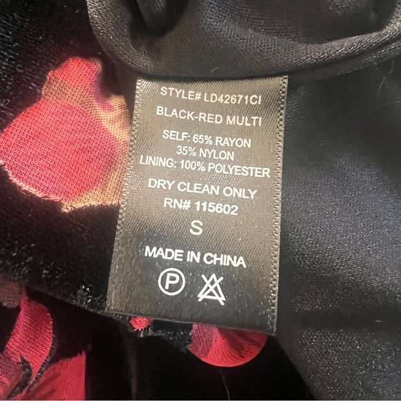 Lush Lulu’s Lady in Love Black Floral Print Velvet Mini Dress SZ S - Picture 6 of 8